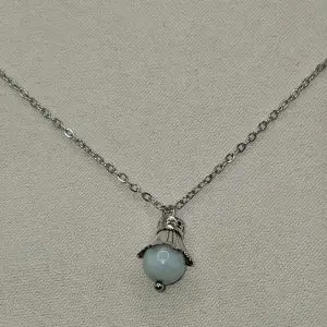 Collier aigue marine fleur